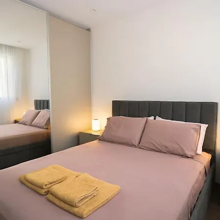 Mackenzie Story 2 Bdr Luxe Flat Appartement