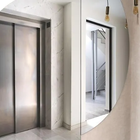 דירה Mackenzie Story 2 Bdr Luxe Flat *